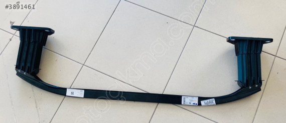 Jeep Renegade ön tampon alt demiri