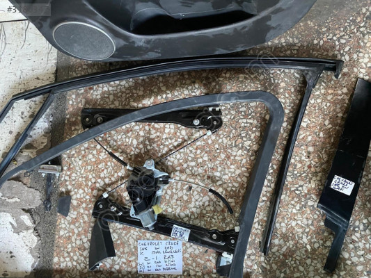 CHEVROLET CRUZE SAĞ ÖN KAPI DIŞ CAM SIYIRICI FİTİLİ