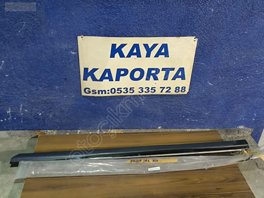 PASSAT SAĞ ÖN KAPI  ÇITASI