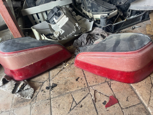 Peugeot 106 sağ sol stop lambası
