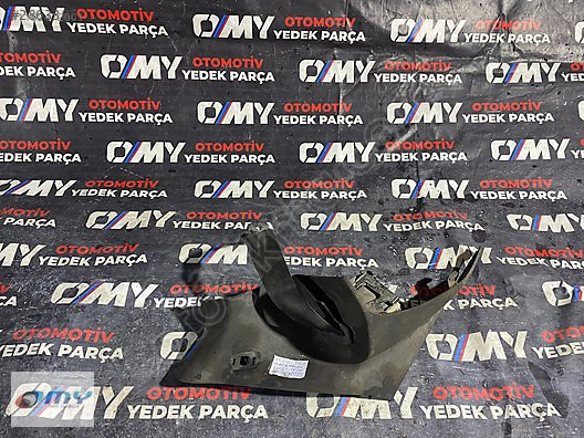 MERCEDES W117 CLA SOL ARKA L SÜTÜNÜ KAPLAMASI EMNİYET KEMERİ OMY
