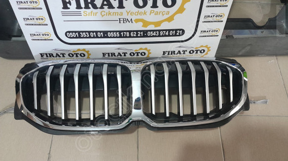 BMW F40 Ön Panjur ve Ön Üst Havalandırma-51137450957 -51237461583