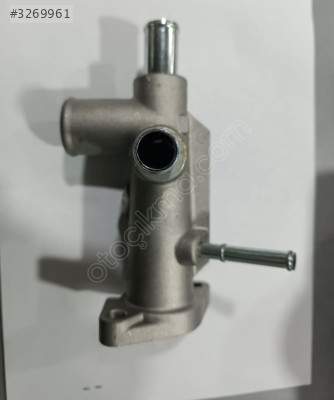 Toyota coronna termostat kütüğü 2.0 motor