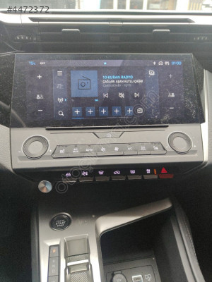 Peugeot 408 bilgi ekranı