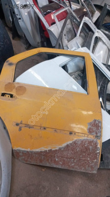 dacia logan sağ arka kapı