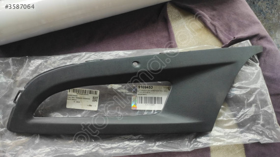 VOLKSWAGEN POLO  SOL SİS ÇERÇEVESİ OEM:6R0853665D