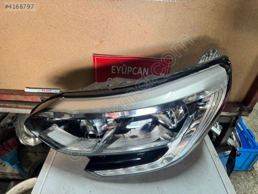 MEGANE 4 SOL ÖN FAR SARI SOKET EYÜPCAN OTO