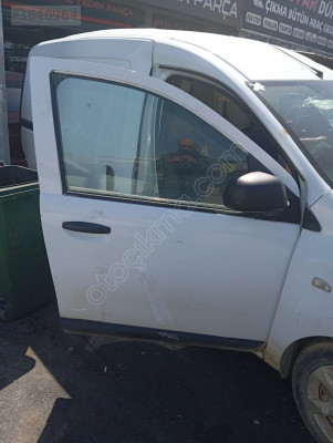 DACIA DOKKER SAG ÖN KAPI MERT OTO