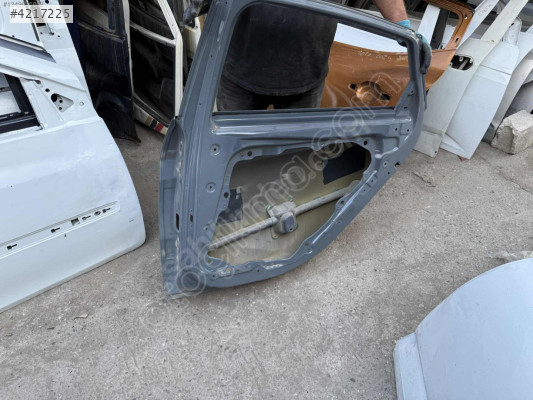 2021 Hyundai elentra sağ arka kapı