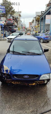 Ford Escort sol ön ve arka kapı ve diğer parçaları