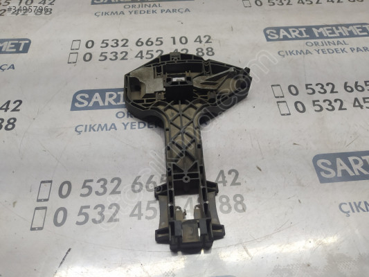 ÇIKMA MERCEDES CRAFTER SAĞ ÖN DIŞ KAPI KOLU BRAKETİ