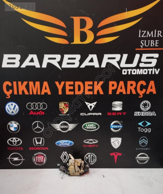 TRANSPORTER T5,T4 BAGAJ KİLİDİ 701829239E