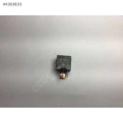 Volkswagen Audi Seat Skoda Yakıt Pompa Rölesi 191906383C