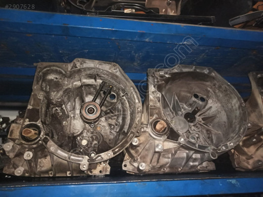 FORD TOURNEO COURİER ÇIKMA ORJİNAL ŞANZIMAN