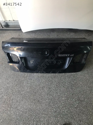 BMW F10 KASA 5 SERİSİ BAGAJ KAPAĞI ORJİNAL ÇIKMA