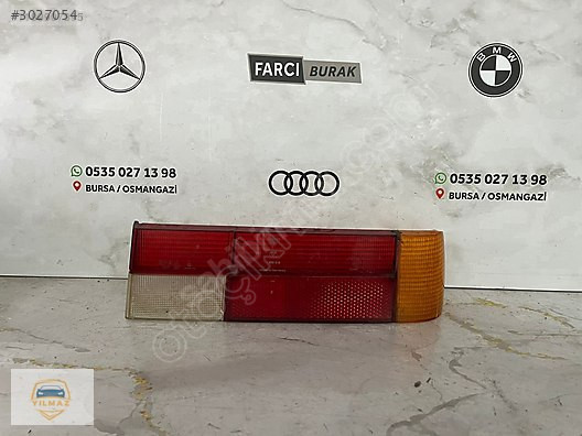 BMW E24 6 SERİSİ SAĞ STOP CAMI ORJİNAL OEM1368018