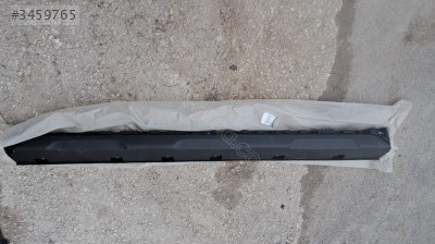 DACİA DUSTER SOL MARŞBİYEL KAPLAMASI 768519302R