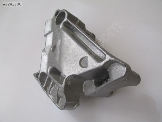 VOLKSWAGEN PASSAT- B8- 14/18; MOTOR BAĞLANTI BRAKETİ 2.0 TDI (T