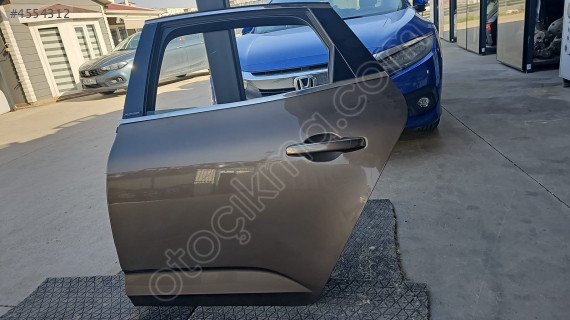 renault talisman 2016 çıkma orjinal sol arka kapı (son fiyat)