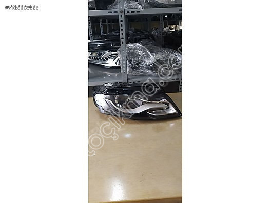 2008-2011 Audi A4 B8 Modeli için Xenon Sağ Far