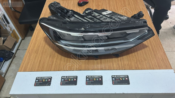 VW Passat B8.5 İçin Sağ Ön Far - Oto Çıkma Parçalar