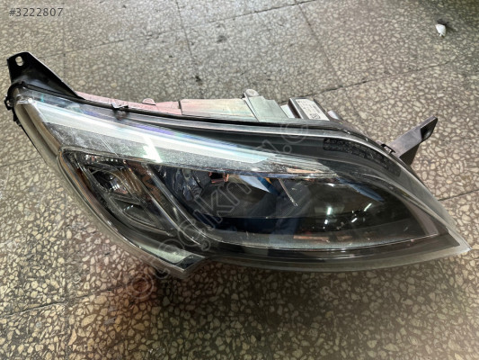 Peugeot Expert ön sağ far