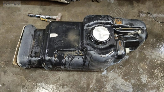 Nissan navara 2006-12m mazot deposu