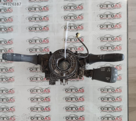 2020 DACİA DUSTER SİNYAL /SİLECEK KOLU 255678207-R