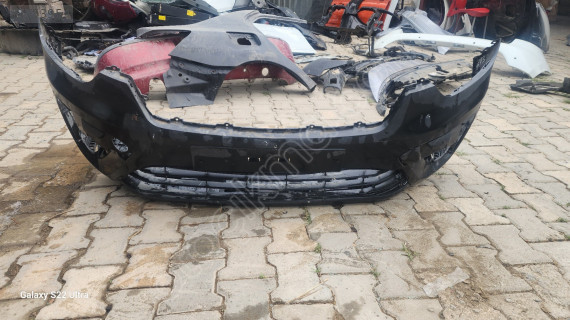 Renault Express ön tampon orjinal çıkma