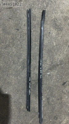 2023 RENAULT TAİLANT SAĞ ÖN KAPI BAKALİTİ