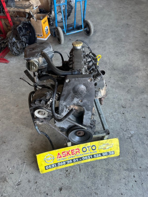 Astra f 1.6 8 valf motor komple