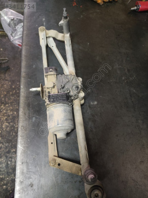 VW POLO CIKMA ORJİNAL SİLECEK MOTORU