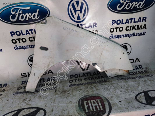 Volkswagen Polo Ön sağ çamurluk