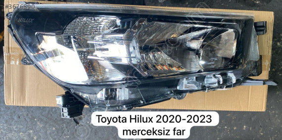 TOYOTA HİLUX MERCEKSİZ FAR  (XS2104S25)