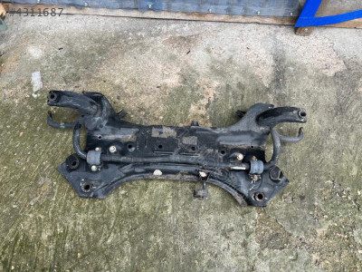 HYUNDAİ İ20 2014-2020 MOTOR TRAVERS ORİJİNAL ÇIKMA