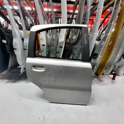 FIAT PANDA ORİJİNAL ÇIKMA SAĞ ARKA KAPI