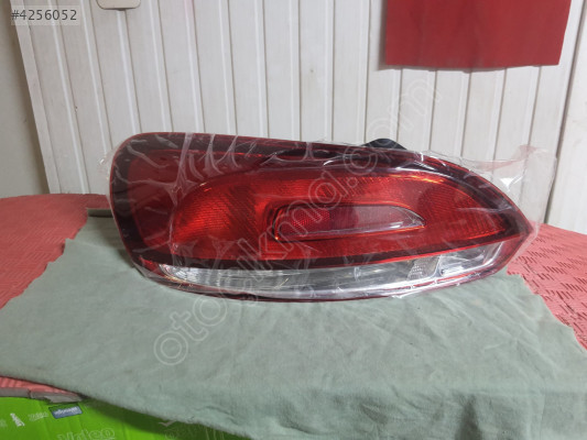 VOLKSWAGEN SCİROCCO SOL ARKA STOP MAKYAJSIZ