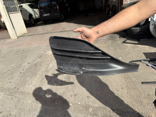 MERCEDES C SERİSİ W206 KASA SOS SİS KAPAĞI ORJINAL
