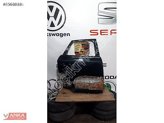 AUDİ Q3 SAĞ KAPI 8U0833210 ORJİNAL ÇIKMA PARÇA