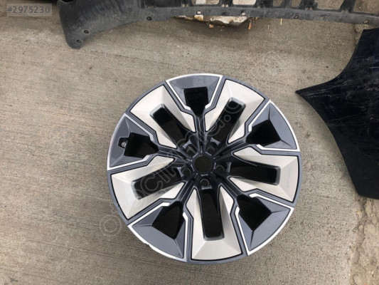 BMW X1 F48 ÖN TAMPON ALT SPOİLER 51117354816
