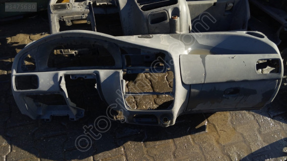 Fiat palio 2000 göğüslük
