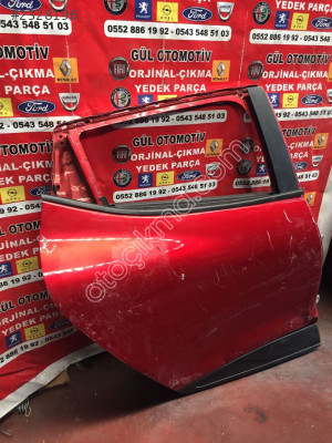 RENAULT CLİO 4 KIRMIZI SAĞ ARKA KAPI GÜL OTOMOTİV