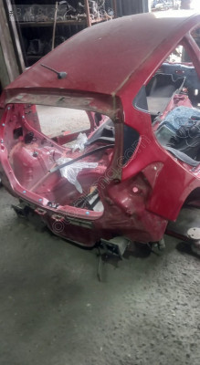 HYUNDAİ İ10 2014 ORİJİNAL HATASIZ KESME TAVAN ARKA
