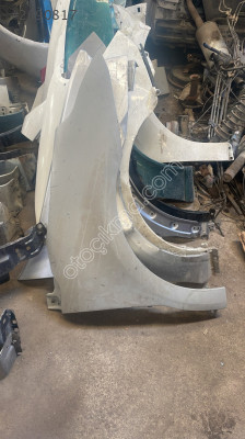 Citroen c4 sağ ön çamurluk çıkma