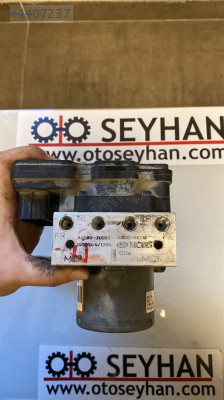 A6589-20500 Hyundai i30 2015 1.6 dizel otomatik ABS beyni