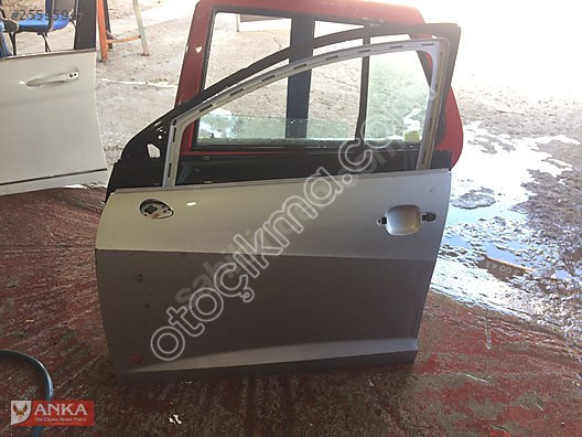 SEAT İBİZA ÇIKMA SOL ÖN KAPI