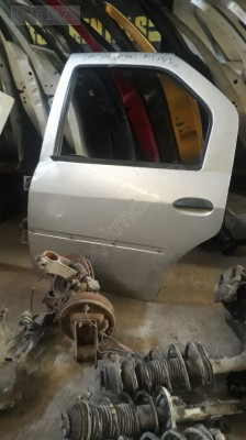 Dacia logan sol arka kapı