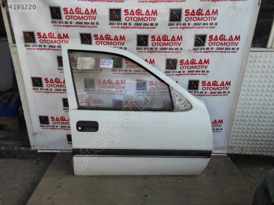 ÇIKMA HATASIZ OPEL VECTRA-A SAĞ ÖN KAPI