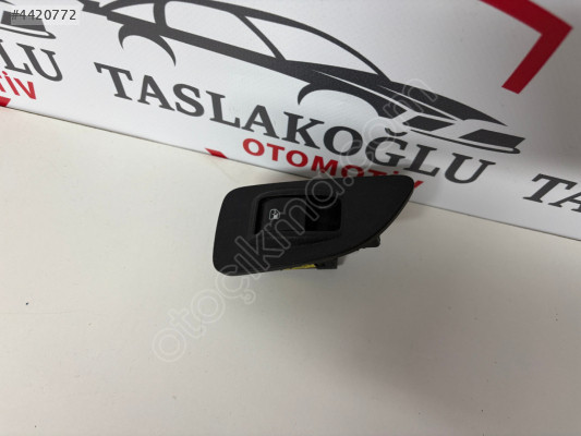 FİAT LİNEA SAĞ ARKA CAM DÜĞMESİ