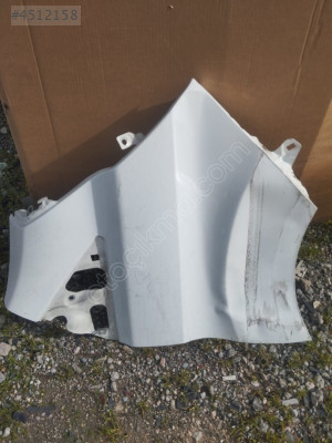 Ford custom 2018 sağ ön çamurluk